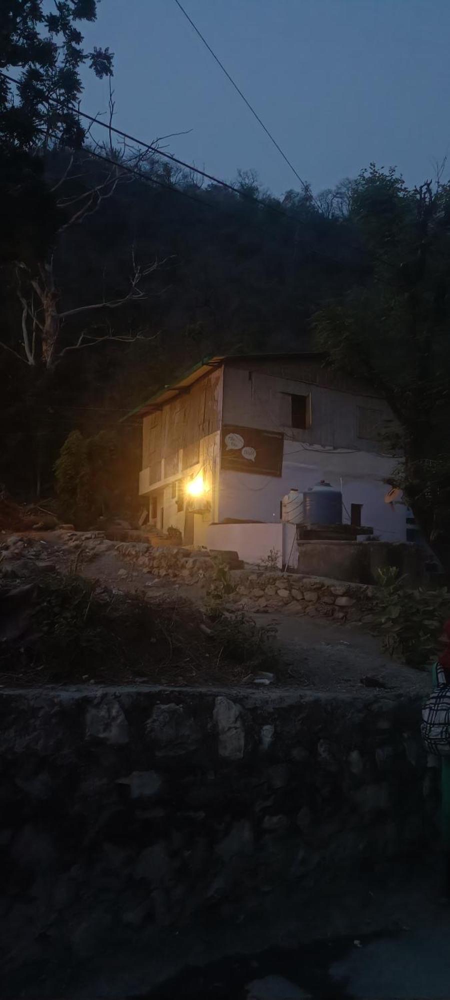 Albergue Blabla House Rishīkesh Exterior foto